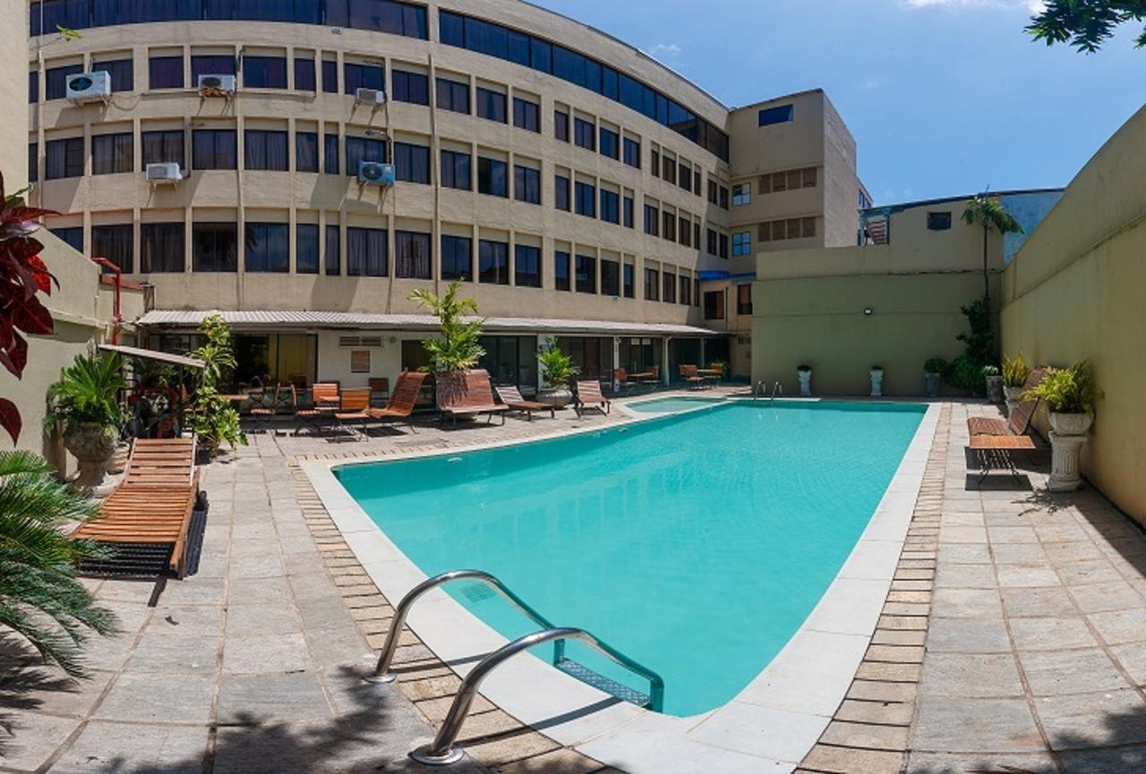 Hotel Janaki Colombo Exterior foto