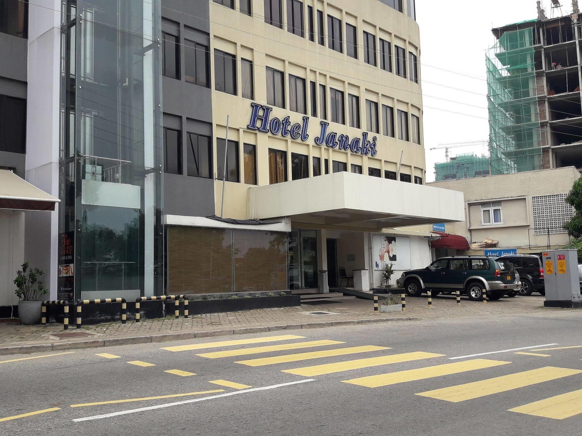 Hotel Janaki Colombo Exterior foto